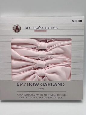My Texas House Pale Pink Bow Garland